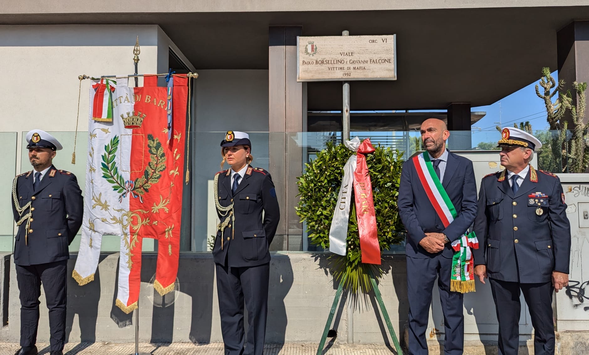 Il sindaco Vito Leccese alle celebrazioni per il 32° anniversario della strage di via D’Amelio